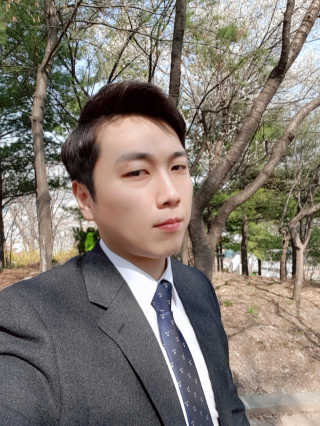 다슈코리아 다슈 클래식 타이거 레이지 수성 포마드 — 5점을 준 리뷰어가 2019년 4월 올린 사용 사진
