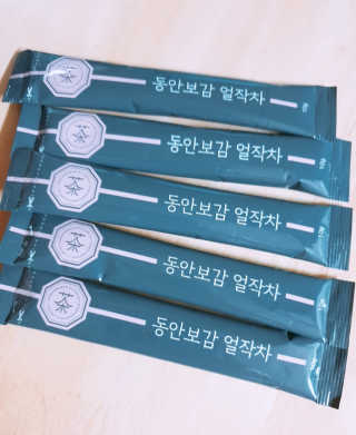 동안보감 얼작차 붓기를 빼주는 동안보감 한방 프리미엄 얼작차 — 5점을 준 리뷰어가 2019년 10월 올린 사용 사진
