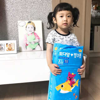 LG생활건강 토디앙 핑크퐁 밴드형 기저귀 — 4점을 준 리뷰어가 2017년 7월 올린 사용 사진