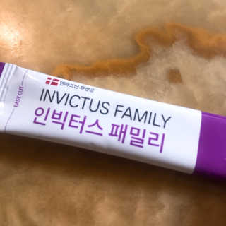 라플레 유해균을 이겨 튼튼한 장으로,  인빅터스 패밀리 — 5점을 준 리뷰어가 2019년 3월 올린 사용 사진