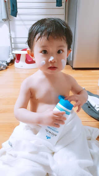 아토앤오투 아토엔오투 옥시젠 베이비 로션 — 5점을 준 리뷰어가 2019년 4월 올린 사용 사진