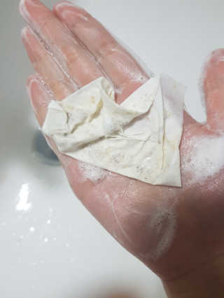비알티씨 V10 파우더 클렌징 티백 2종 — 5점을 준 리뷰어가 2019년 2월 올린 사용 사진