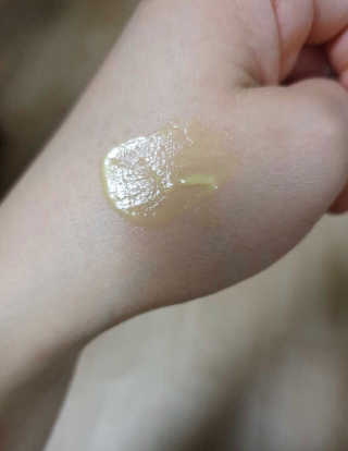 GoodDay Skincare GoodDay 강황 크림 — 5점을 준 리뷰어가 2019년 6월 올린 사용 사진