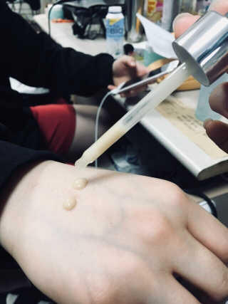 보타니티 [홍]조[진]정[결]케어 플라본 세럼 — 4점을 준 리뷰어가 2018년 5월 올린 사용 사진