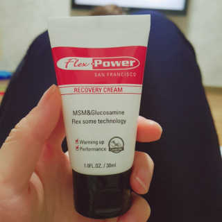 플렉스파워에이더블유에스 리커버리크림 30ml — 3.83점을 준 리뷰어가 2017년 9월 올린 사용 사진