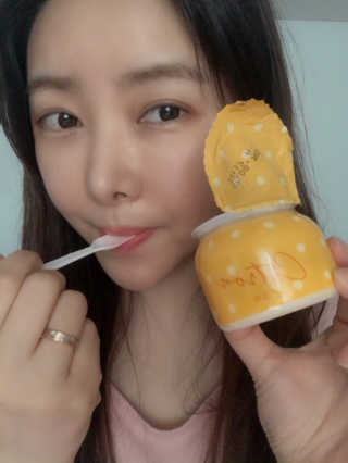 [매일 바이오] 생크림요거트 플레인 12개 + 유자 12개 — 5점을 준 리뷰어가 2019년 6월 올린 사용 사진
