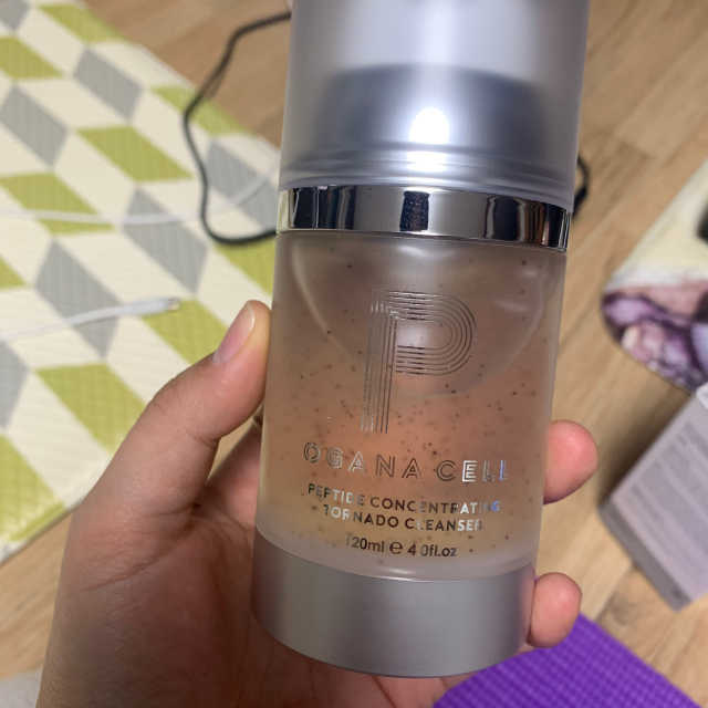 오가나셀 펩타이드 컨센트레이팅 토네이도 클렌저 리뷰 사진