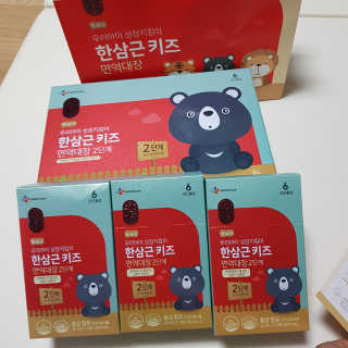 한삼근 블랙라벨 CJ헬스케어 한삼근 키즈 면역대장 2단계 — 5점을 준 리뷰어가 2019년 10월 올린 사용 사진