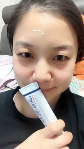 23years old 바데카실 세라3 오리지널 — 4점을 준 리뷰어가 2018년 2월 올린 사용 사진