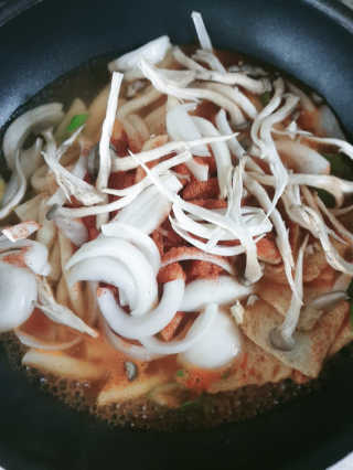 잠실맛집,홍코너떡볶이가우리집에[옛날맛,짜장맛옵션] — 5점을 준 리뷰어가 2019년 12월 올린 사용 사진