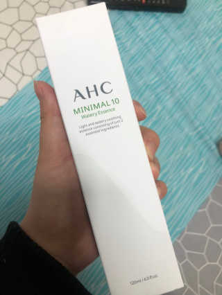 AHC 에이 에이치 씨 미니멀 10 워터리 에센스 — 3.5점을 준 리뷰어가 2018년 12월 올린 사용 사진