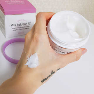 지고트 비타솔루션12 브라이트닝 앰플 크림 100ml — 5점을 준 리뷰어가 2019년 6월 올린 사용 사진