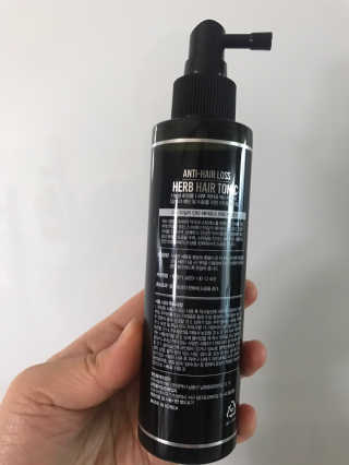 다슈코리아 다슈 데일리 안티 헤어로스 허브 헤어토닉 150ml — 4점을 준 리뷰어가 2020년 1월 올린 사용 사진