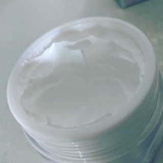 파시스 올인원 진주 화이트닝 크림 100ml — 5점을 준 리뷰어가 2019년 5월 올린 사용 사진