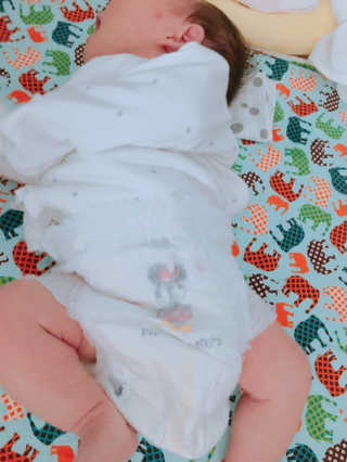 보솜이 베이비케어 팬티형 기저귀 — 4점을 준 리뷰어가 2019년 3월 올린 사용 사진