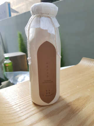 [일호점빵] 수제두유 2개와 디저트1개 — 5점을 준 리뷰어가 2018년 11월 올린 사용 사진
