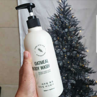 (주)에네스티 내추럴 촉촉  오트밀 바디워시 500ml — 5점을 준 리뷰어가 2019년 11월 올린 사용 사진