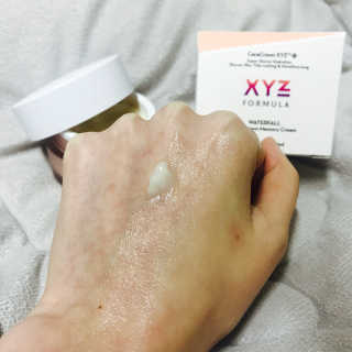 XYZ FORMULA 워터폴 라인 세라크라운 메모리 크림 — 5점을 준 리뷰어가 2018년 2월 올린 사용 사진