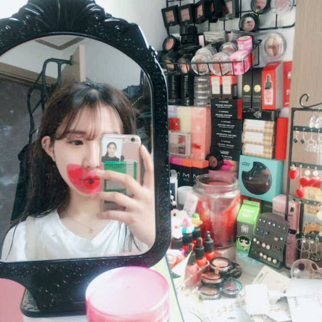 미팩토리 몬스터 2단 입술패치 리뷰 사진