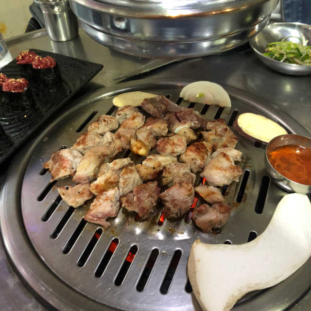 [길이네갈비포차] 돼지생갈비2인분+계란찜+버섯사리 리뷰 사진