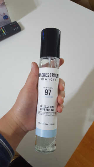 더블유드레스룸 드레스퍼퓸 150ml — 4.33점을 준 리뷰어가 2018년 6월 올린 사용 사진