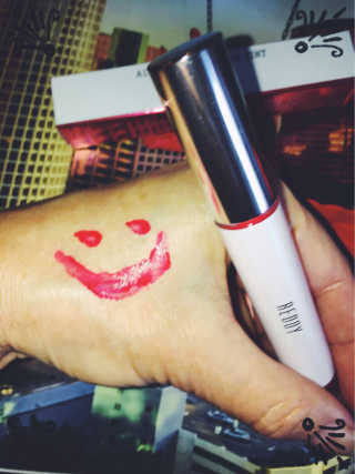 레디 Reddy All Day Kiss Tattoo Tint — 4.33점을 준 리뷰어가 2018년 4월 올린 사용 사진