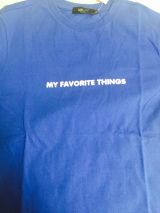 데이라이프 My favorite thing 1/2 shirts — 4.5점을 준 리뷰어가 2016년 7월 올린 사용 사진