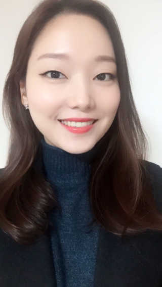 셀레뷰 하이 퍼포먼스 립 틴트 마스터 — 5점을 준 리뷰어가 2018년 2월 올린 사용 사진