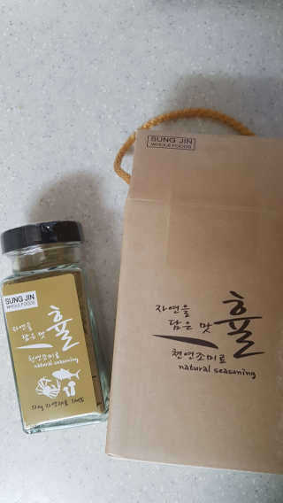성진홀푸드 프리미엄 천연조미료 휼 120g 1병 — 5점을 준 리뷰어가 2019년 5월 올린 사용 사진