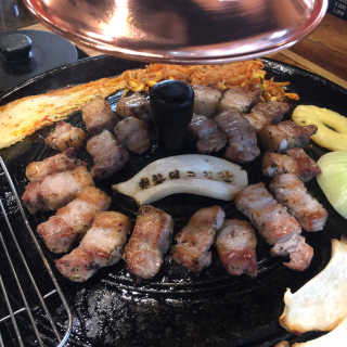 [화덕고깃간 마곡발산점] 화덕삼겹살2인분 — 5점을 준 리뷰어가 2019년 6월 올린 사용 사진
