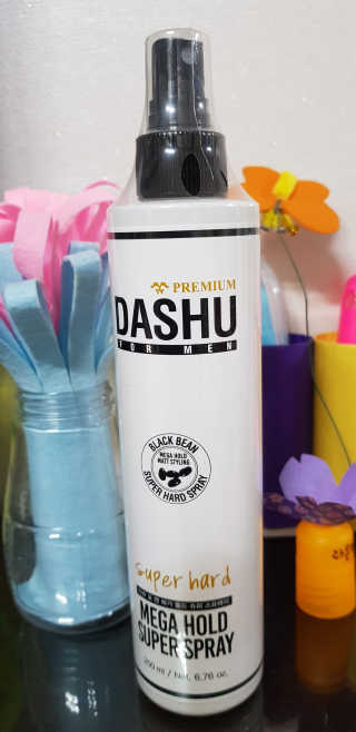 다슈코리아 다슈 포 맨 프리미엄 메가 홀드 슈퍼 스프레이 250ml — 5점을 준 리뷰어가 2019년 3월 올린 사용 사진