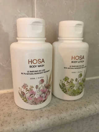 HOSA BODY WASH+BODY LOTION — 5점을 준 리뷰어가 2018년 4월 올린 사용 사진