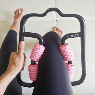 뭅뭅 바디핏레그롤러 종아리 허벅지 하체 마사지기 — 5점을 준 리뷰어가 2019년 9월 올린 사용 사진