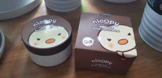니코피 래디언스 톤업 크림 — 3점을 준 리뷰어가 2019년 11월 올린 사용 사진