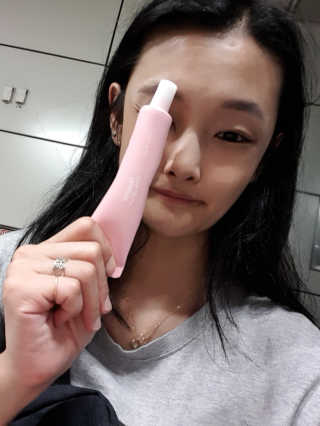Verber 베르베르 라벤더 톤업크림 — 4점을 준 리뷰어가 2019년 8월 올린 사용 사진