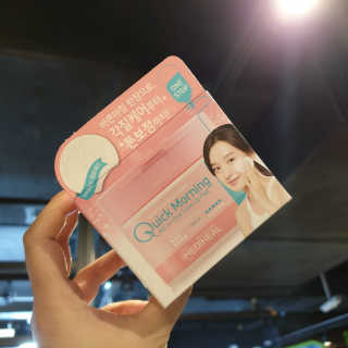 메디힐-퀵모닝 올인원 톤업패드 — 5점을 준 리뷰어가 2019년 5월 올린 사용 사진
