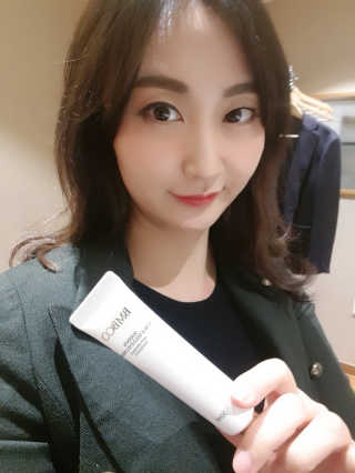 비엠비코 퀸79 노블 골드 아이크림 — 4.5점을 준 리뷰어가 2019년 12월 올린 사용 사진