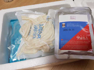 잠실맛집,홍코너떡볶이가우리집에[옛날맛,짜장맛옵션] — 3.5점을 준 리뷰어가 2019년 11월 올린 사용 사진