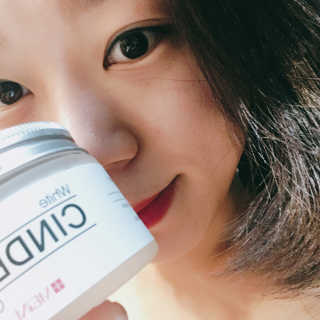메이니 화이트 신드라 크림 70ml — 4.33점을 준 리뷰어가 2018년 4월 올린 사용 사진