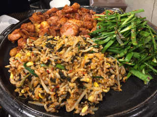 고향원조숯불닭갈비 [고향산천원조숯불닭갈비] 뼈없는 숯불닭갈비 2인세트 — 4점을 준 리뷰어가 2018년 10월 올린 사용 사진