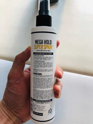다슈코리아 다슈 포 맨 프리미엄 메가 홀드 슈퍼 스프레이 250ml — 5점을 준 리뷰어가 2019년 2월 올린 사용 사진