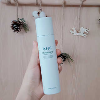 AHC 에이 에이치 씨 미니멀 10 워터리 에센스 — 5점을 준 리뷰어가 2018년 12월 올린 사용 사진