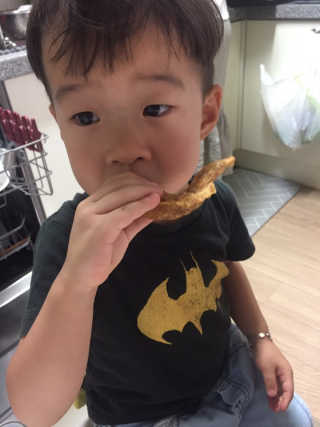 [치킨마루]-  빠사칸윙봉현미 + 콜라 500ml — 5점을 준 리뷰어가 2019년 7월 올린 사용 사진