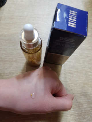 비알티씨 프레스티지 24K 골드 캐비어 앰플 — 4점을 준 리뷰어가 2019년 3월 올린 사용 사진