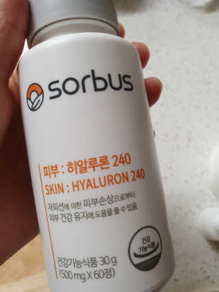 소버스 히알루론산 240 — 5점을 준 리뷰어가 2020년 2월 올린 사용 사진