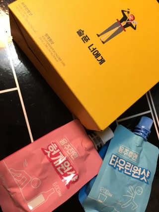 천호식품 숙취해서 헛개원샷, 타우린원샷 술푼너에게 — 5점을 준 리뷰어가 2017년 12월 올린 사용 사진