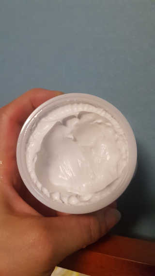 파시스 올인원 진주 화이트닝 크림 100ml — 4점을 준 리뷰어가 2019년 5월 올린 사용 사진