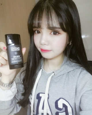 다슈코리아 다슈 포 맨  매트다운 스틱왁스 — 3점을 준 리뷰어가 2017년 4월 올린 사용 사진