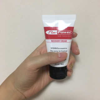 플렉스파워에이더블유에스 리커버리크림 30ml — 4.67점을 준 리뷰어가 2017년 9월 올린 사용 사진