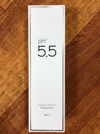 포므시 스노우화이트클렌징폼pH5.5 — 5점을 준 리뷰어가 2019년 5월 올린 사용 사진